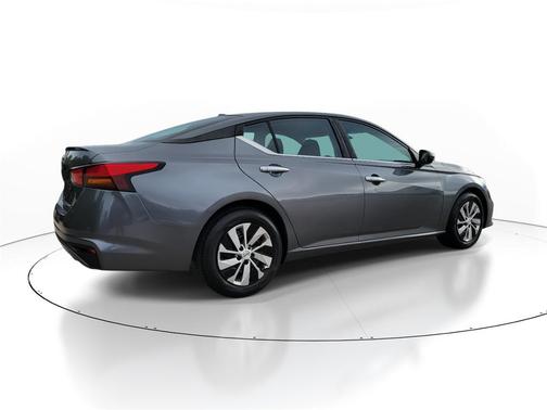 2020 Nissan Altima S FWD