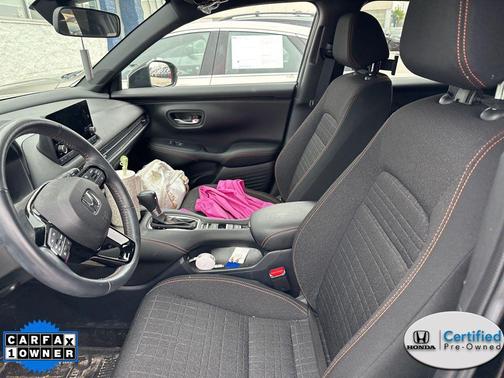 Crystal Black Pearl 2025 Honda HR-V AWD Sport
