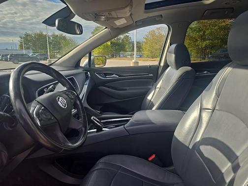 2019 Buick Enclave Essence