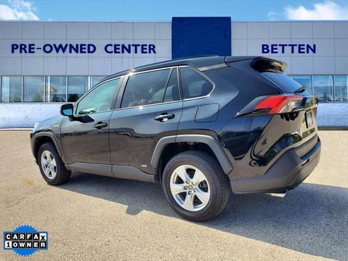 2021 Toyota RAV4 Hybrid LE
