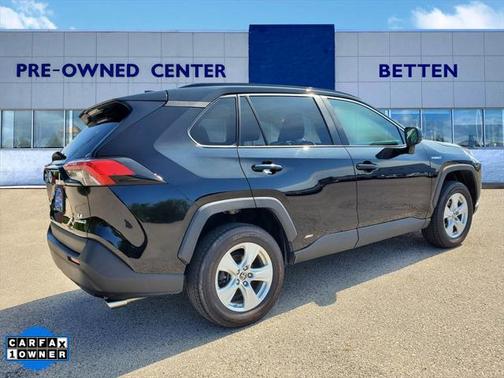 2021 Toyota RAV4 Hybrid LE