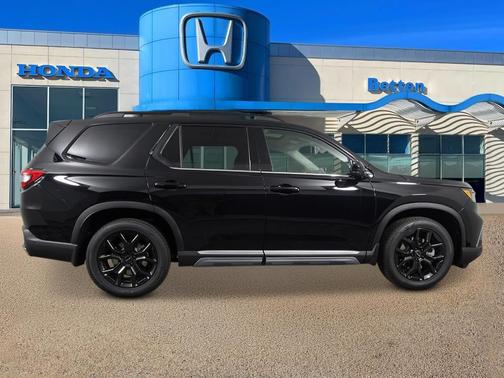 2025 Honda Pilot Touring 8-Passenger