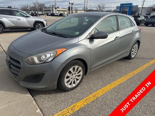 2017 Hyundai Elantra GT Base