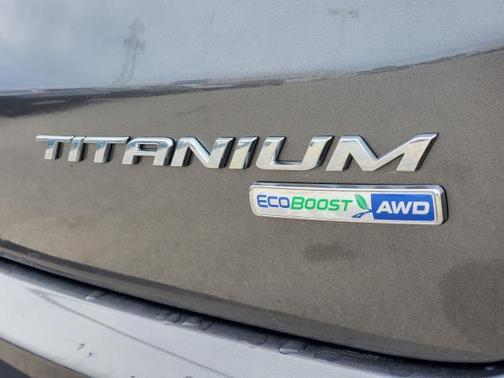 2019 Ford Edge Titanium