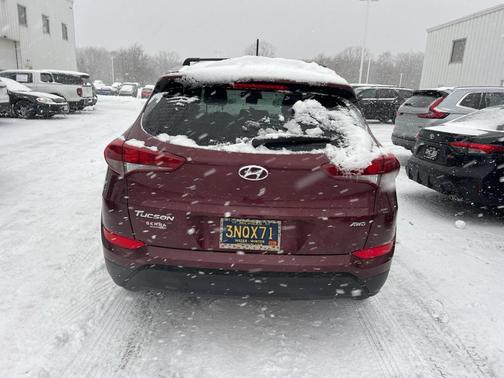 2017 Hyundai TUCSON SE