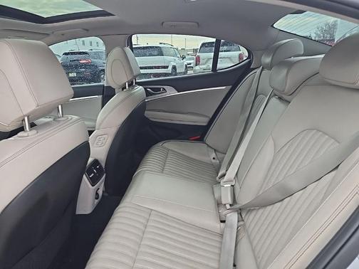 2019 Genesis G70 3.3T Advanced