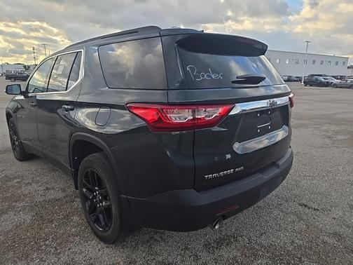 2020 Chevrolet Traverse LT Cloth