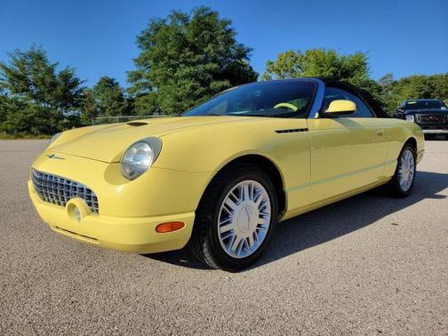 2002 Ford Thunderbird Base