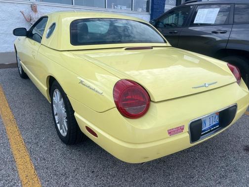 2002 Ford Thunderbird Base