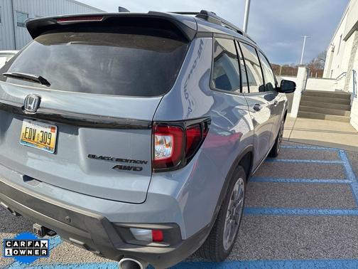 2025 Honda Passport AWD Black