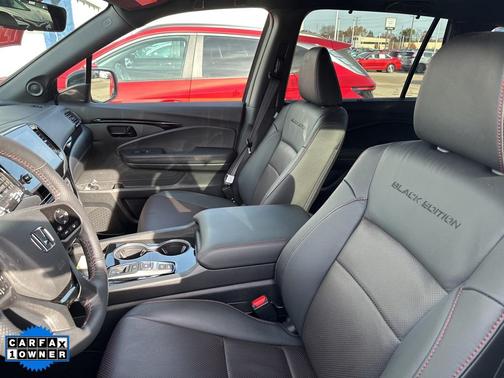 2025 Honda Passport AWD Black