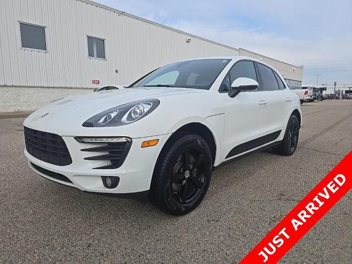 2018 Porsche Macan Base