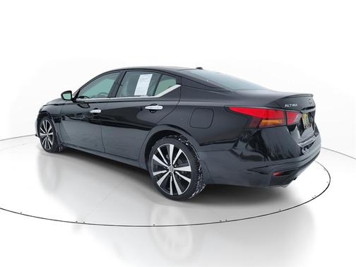 2019 Nissan Altima 2.5 Platinum