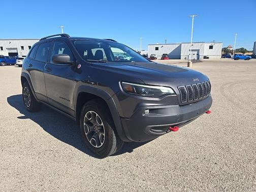 2020 Jeep Cherokee Trailhawk