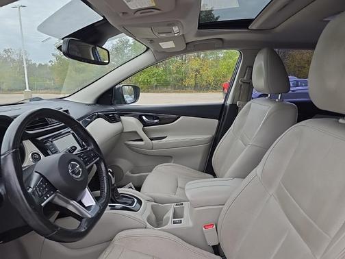 2019 Nissan Rogue Sport SL