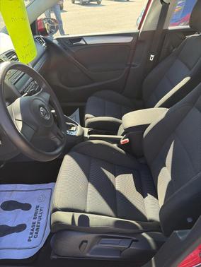 2014 Volkswagen Golf 2.5L
