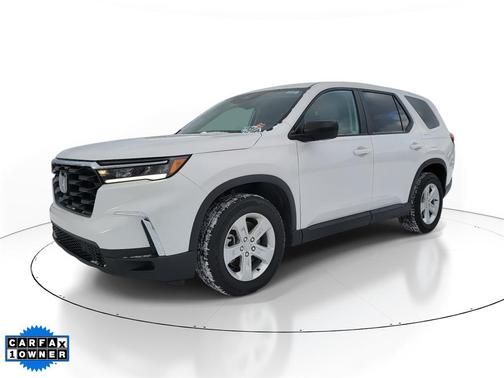 2023 Honda Pilot AWD LX