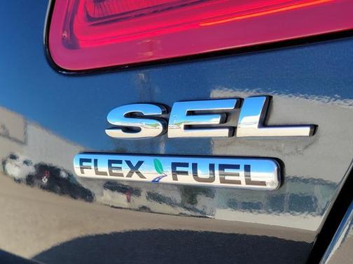 2014 Ford Taurus SEL