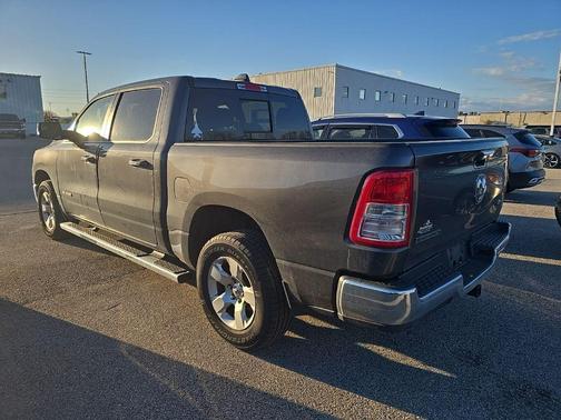 Granite Crystal Metallic Clearcoat 2019 RAM 1500 Big Horn