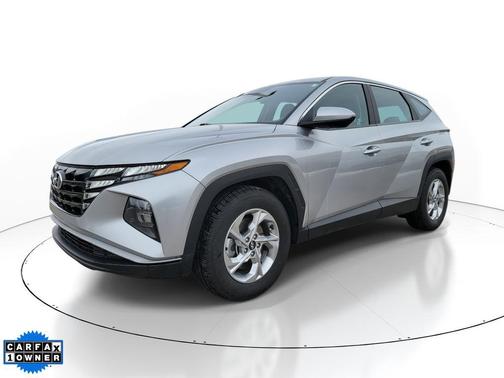 2022 Hyundai TUCSON SE