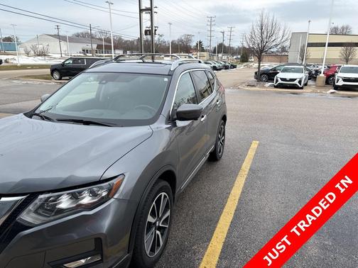 2020 Nissan Rogue SL