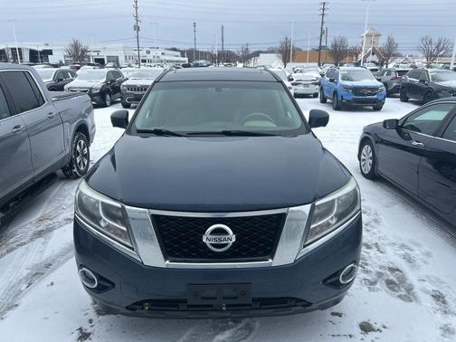 2015 Nissan Pathfinder SL