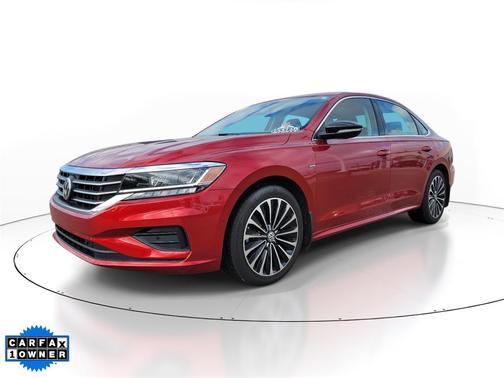2022 Volkswagen Passat 2.0T Limited Edition