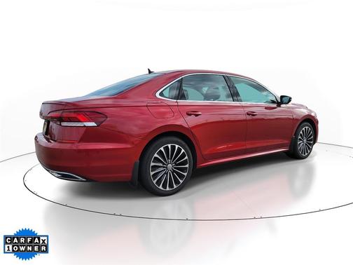 2022 Volkswagen Passat 2.0T Limited Edition