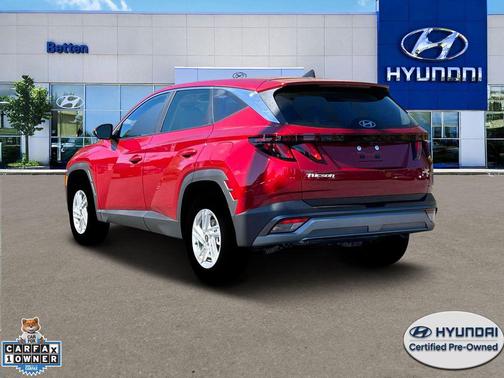 Ultimate Red 2025 Hyundai TUCSON SE