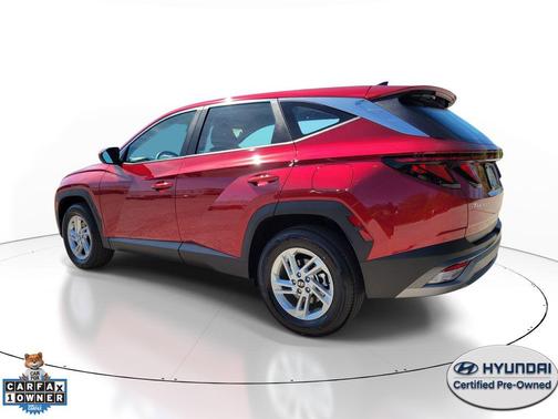 Ultimate Red 2025 Hyundai TUCSON SE