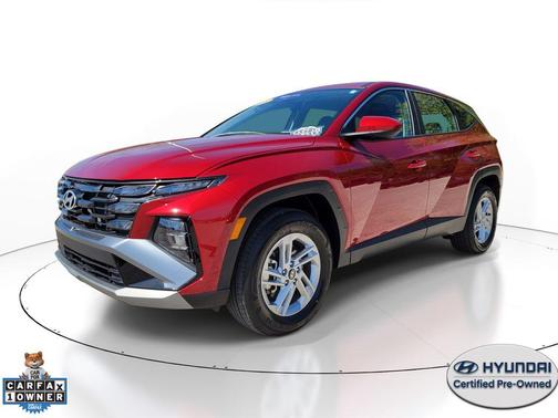 Ultimate Red 2025 Hyundai TUCSON SE