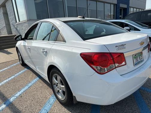 2015 Chevrolet Cruze 1LT