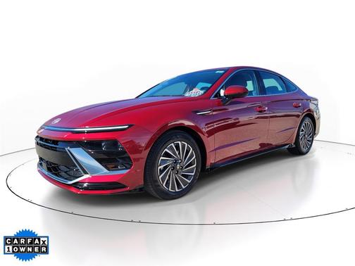 2024 Hyundai SONATA Hybrid SE