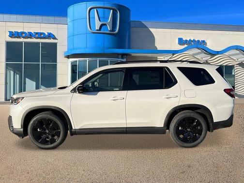 Platinum White Pearl 2026 Honda Pilot Black Edition
