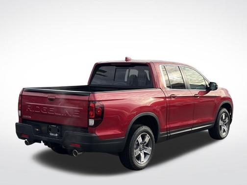 Radiant Red Metallic II 2026 Honda Ridgeline RTL
