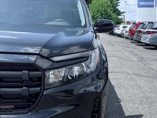 Crystal Black Pearl 2025 Honda Ridgeline Sport
