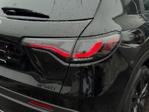 Crystal Black 2027 Honda HR-V Sport