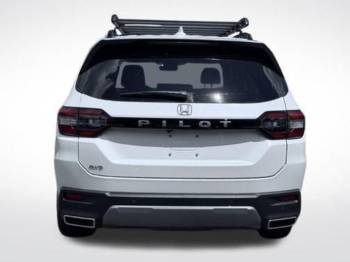 Platinum White Pearl 2026 Honda Pilot EX-L