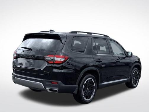 Black 2026 Honda Pilot Touring