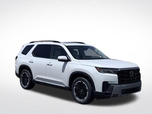 Platinum White Pearl 2026 Honda Pilot Touring
