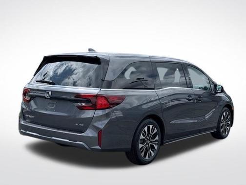 Modern Steel Metallic 2026 Honda Odyssey Elite