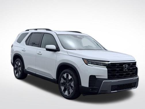 Platinum White Pearl 2026 Honda Pilot Elite