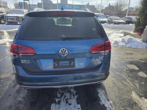 2017 Volkswagen Golf Alltrack TSI SEL