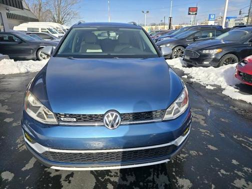 2017 Volkswagen Golf Alltrack TSI SEL