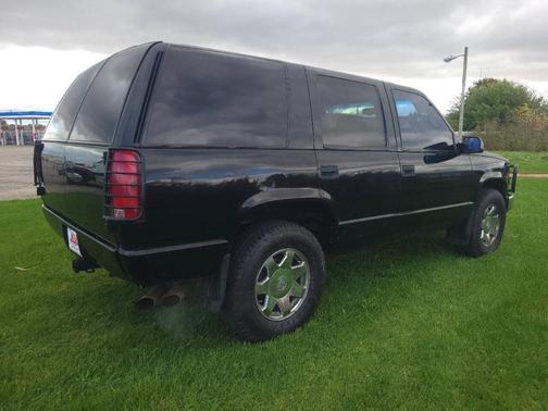 Black 1997 Chevrolet Tahoe LT