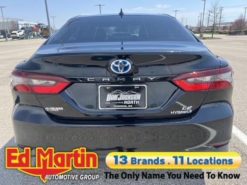 2024 Toyota Camry Hybrid LE