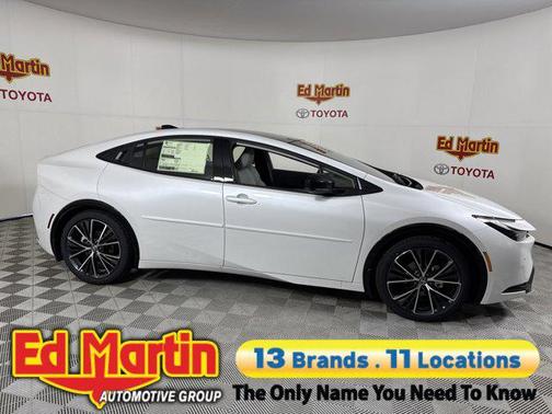 2025 Toyota Prius XLE