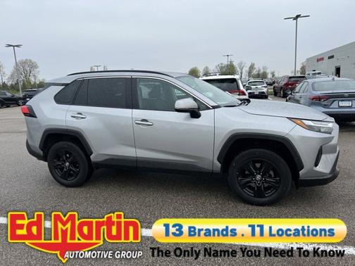 2022 Toyota RAV4 XLE