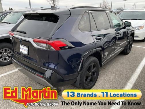 2021 Toyota RAV4 Hybrid SE