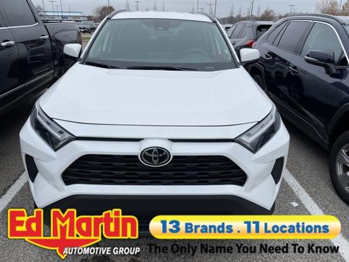 2025 Toyota RAV4 XLE